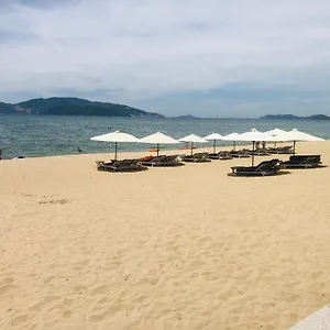 Апартаменты Ho Gold Coast O View Bien - Vivastay, Нячанг