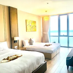Apartment Luxury Seaview Panorama By Luna, Nha Trang